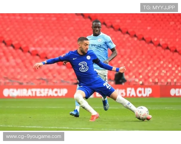 伯恩茅斯角球配合制造混乱