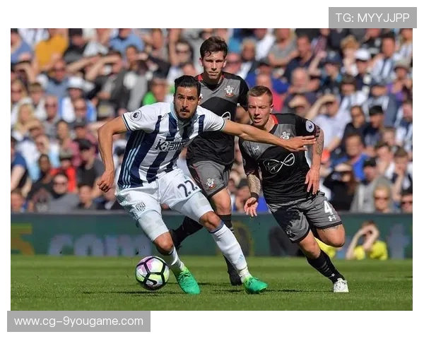 南安普顿利亚诺脚下接应频繁,组织能力显现